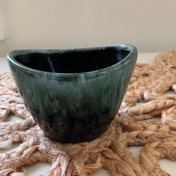 Blue Mountain Pottery Small Milk Cream Pitcher and Open Sugar Bowl 1970's - Picture 4 of 9